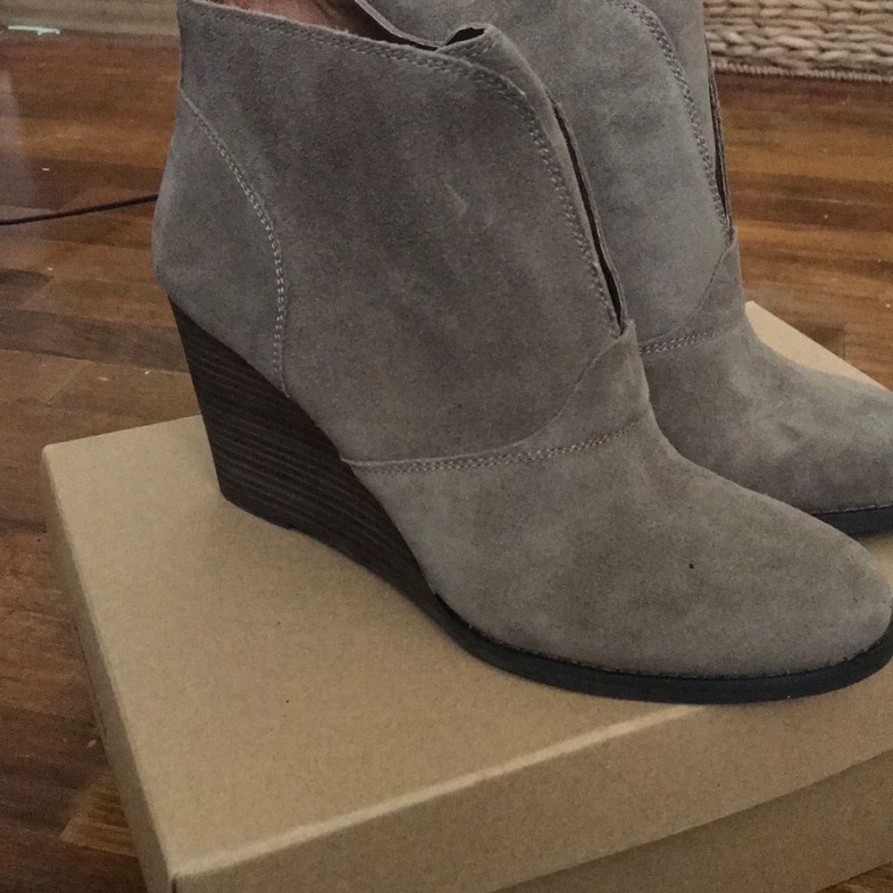 Lucky brand shoes